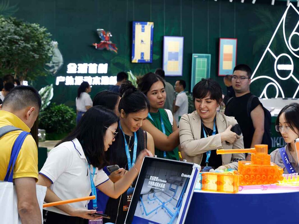 Global Attention – International Buyers Visiting Ctube Booth